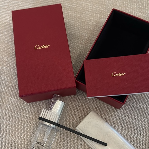 Cartier Red Box-Jewelry Cleaner with accessories - Picture 4 of 7
